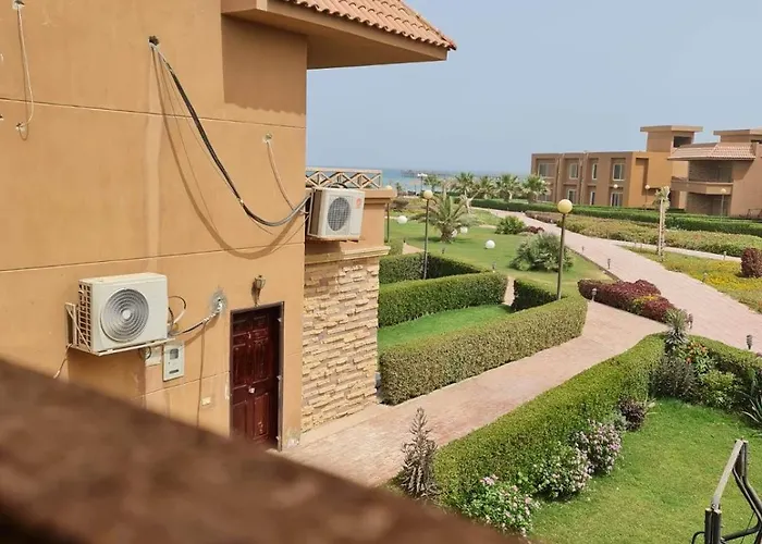 قريه ماليبو الزعفرانه * Az Za'faranah